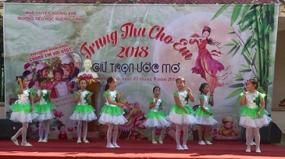 Trường TH Hương Vĩnh tổ chức Lễ trung thu 2018